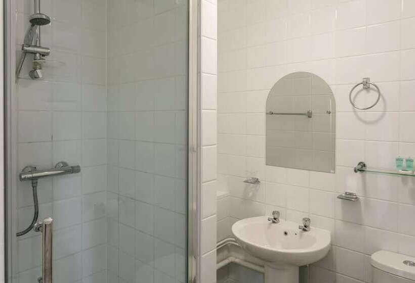 בית מלון כפרי Roydon Marina Village