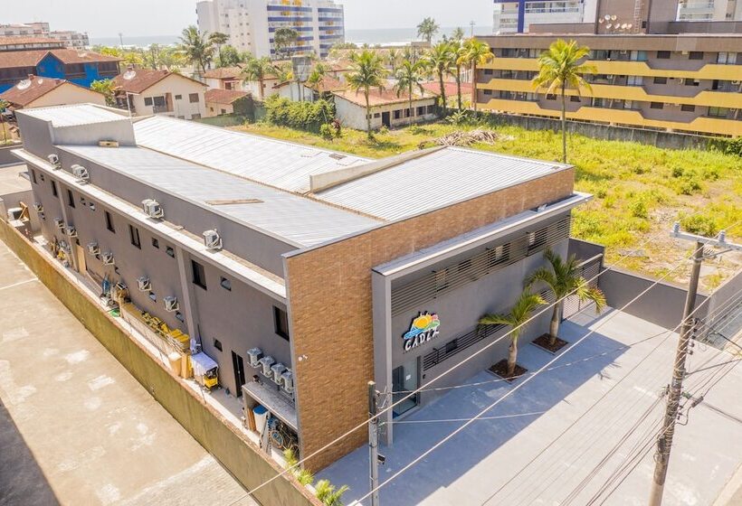 הוסטל Pousada Cadiz   Piscina Climatizada