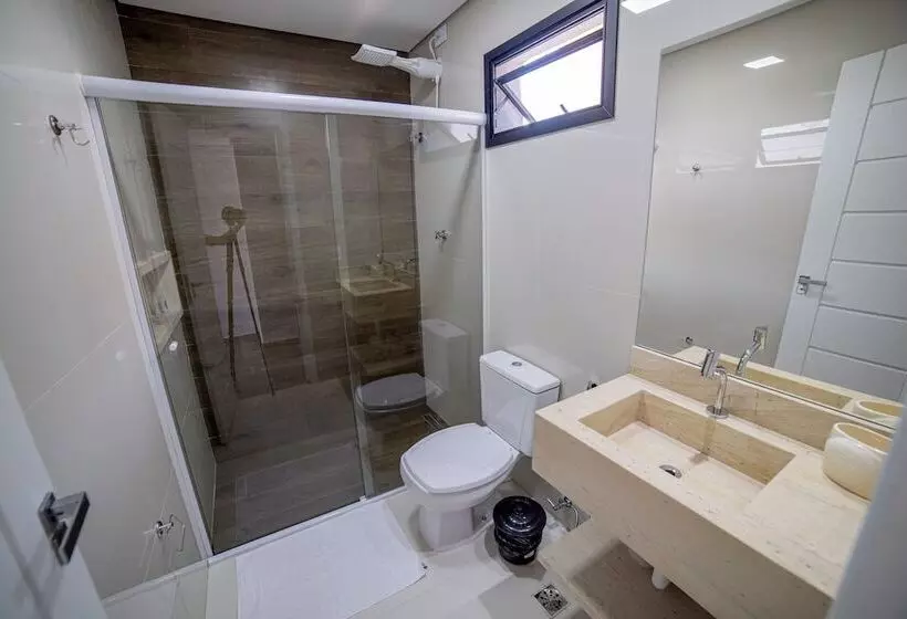 هاستل Pousada Cadiz   Piscina Climatizada