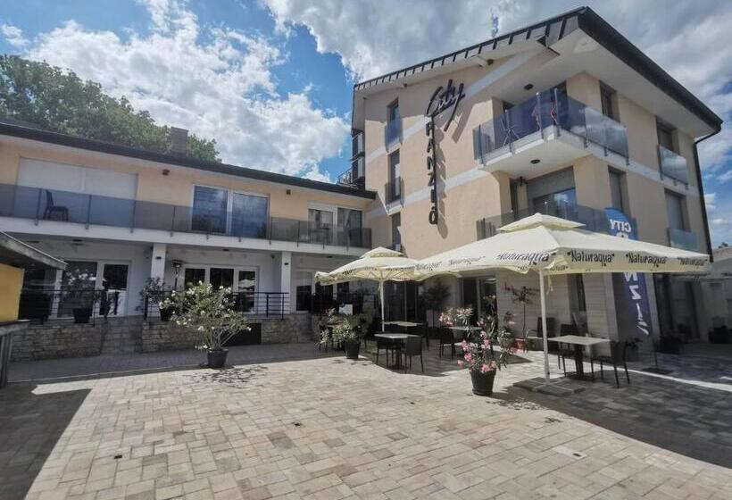 Bed and Breakfast City Panzió