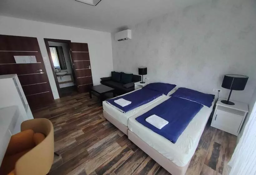 ベッドアンドブレックファースト City Panzió