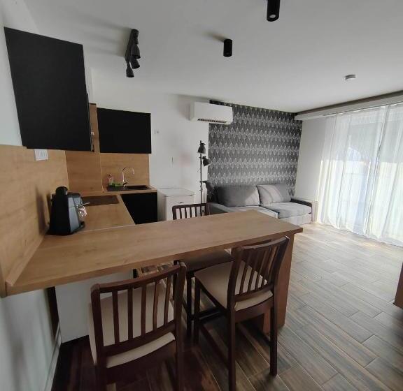 Bed and Breakfast City Panzió