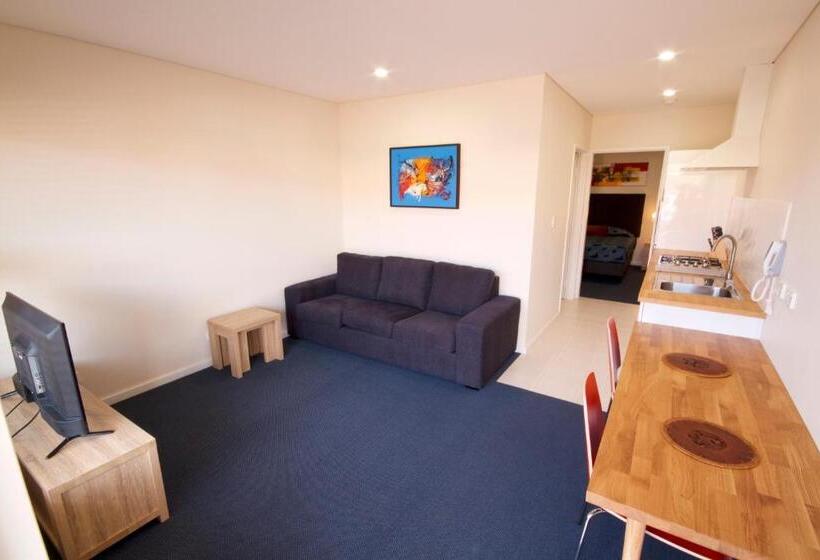 Bunbury Motel And Apartments