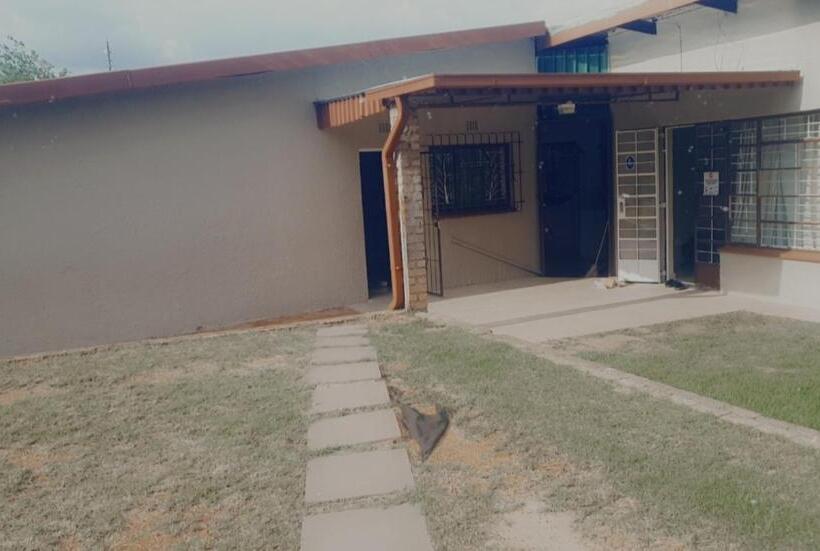 Pensionat Dreams Guest Inn Raceview