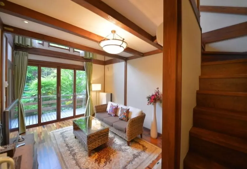 Majatalo One More Time Heart