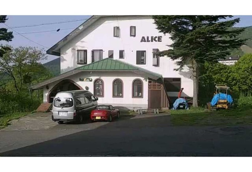 Rental Lodge White Rabbit Madarao Kogen Cottage Alice