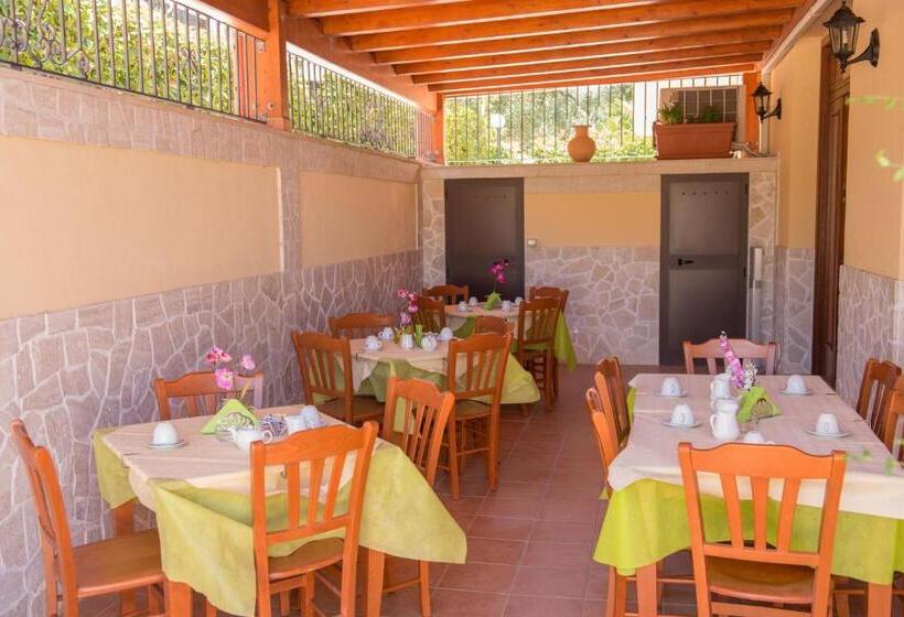 Villa Fenice Bed & Breakfast