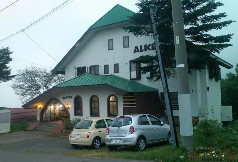 Rental Lodge White Rabbit Madarao Kogen Cottage Alice