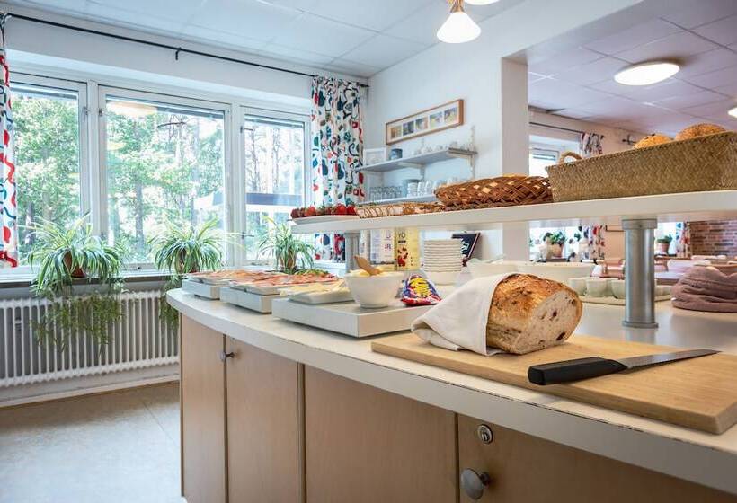 הוסטל Miatorp Hotell