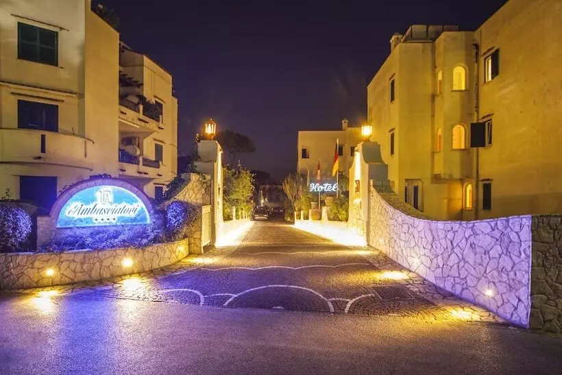 Отель Ambasciatori