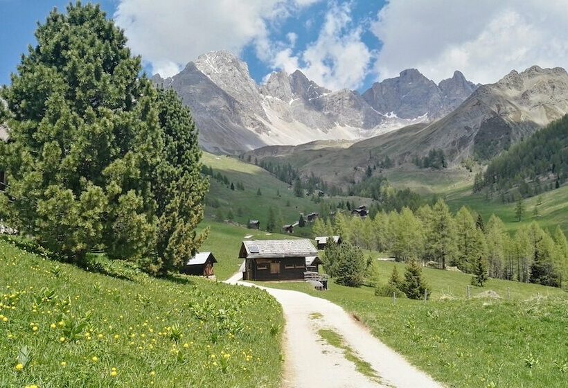 ホテル Arnika Wellness