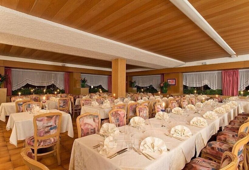 ホテル Arnika Wellness