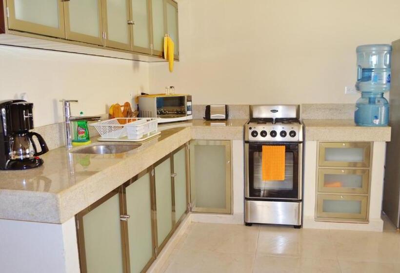 فندق Arrecifes Suites