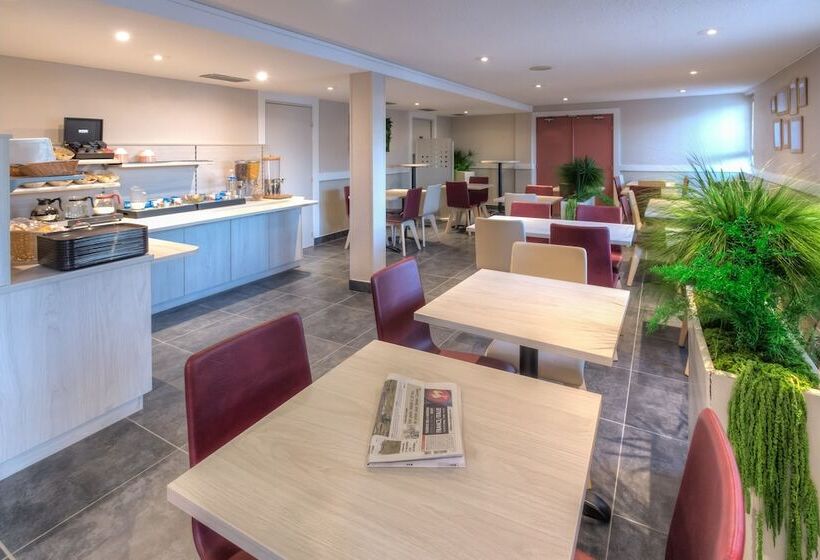 ホテル Contact Hôtel Astréa Nevers Nord Et Son Restaurant La Nouvelle Table