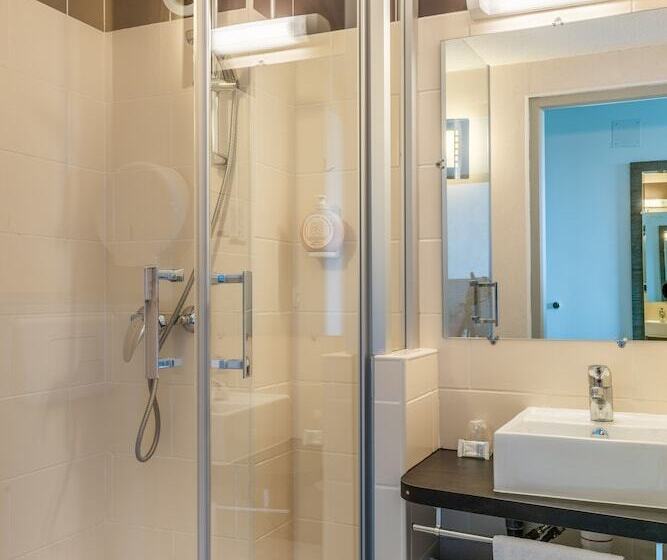 ホテル Contact Hôtel Astréa Nevers Nord Et Son Restaurant La Nouvelle Table