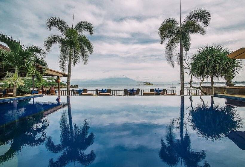 Отель Bay Shore Huts