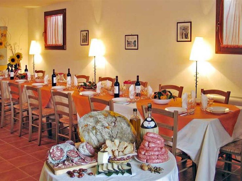 فندق Borgo Di Collelungo