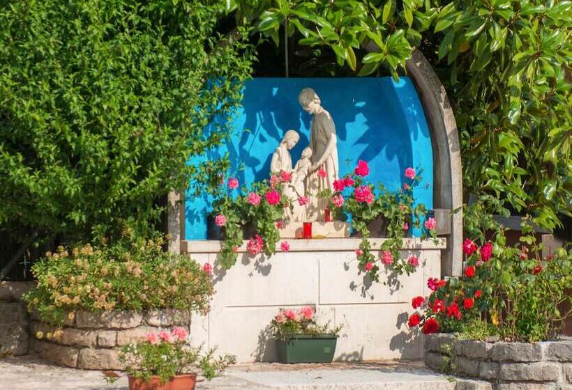 فندق Albergo Centrale