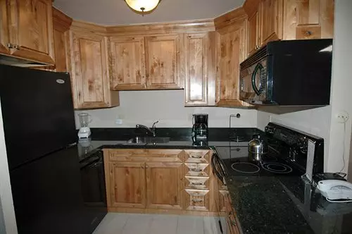 בית מלון כפרי Chateau Roaring Fork