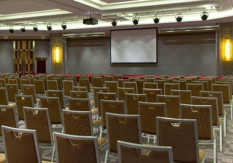 Hotel Four Points By Sheraton Taicang