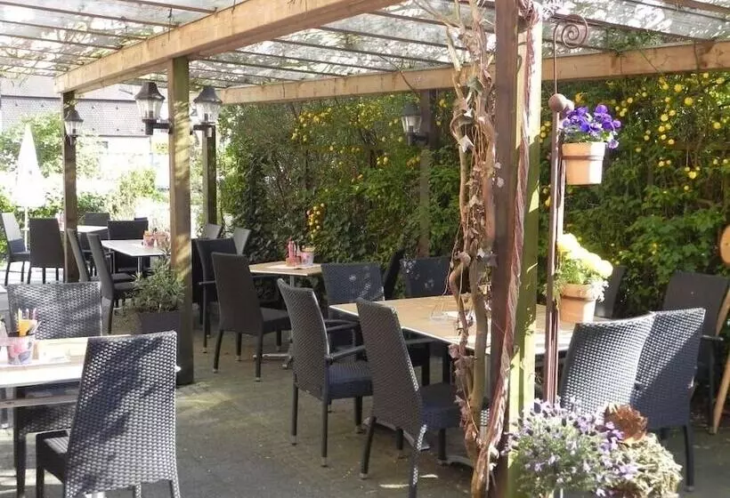 Отель Gasthof Zur Post