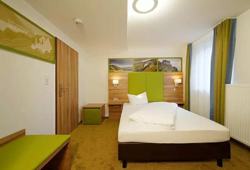 Отель Gasthof Zur Post