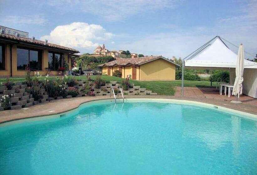 בית מלון כפרי Le Macerine