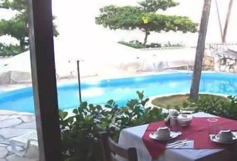 ホテル Pousada Poesia