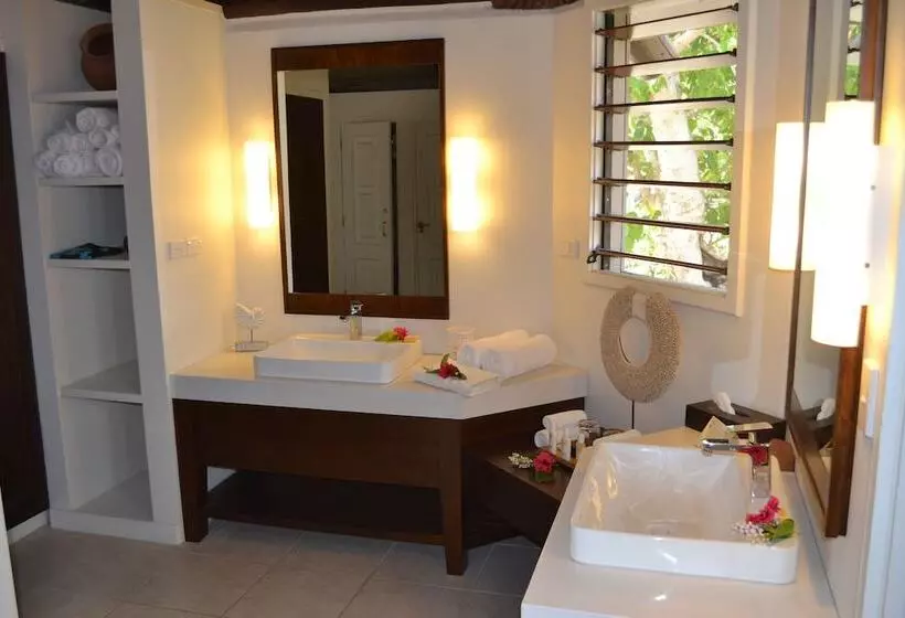 فندق Yasawa Island Resort