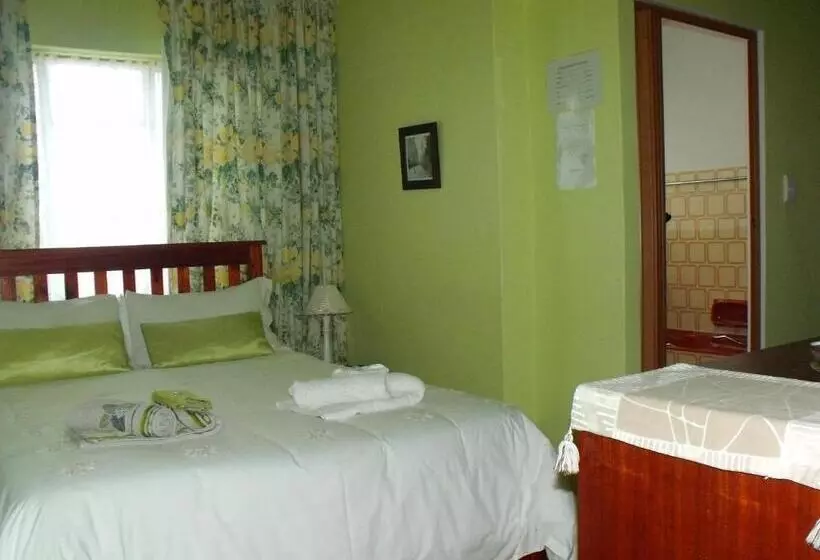 پانسیون Bisibee Guest House