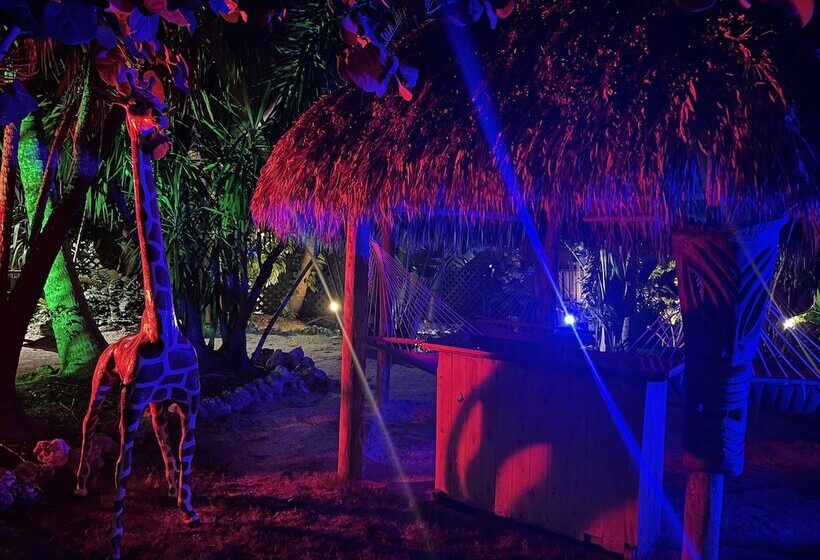 Sunset Cove Beach Resort