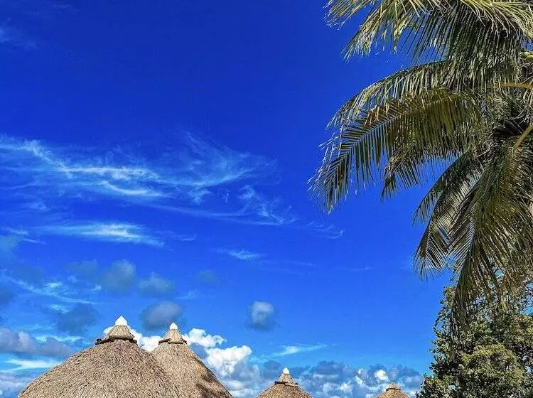 Sunset Cove Beach Resort