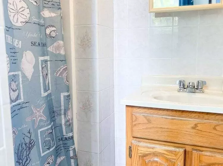 Sunset Cove Beach Resort