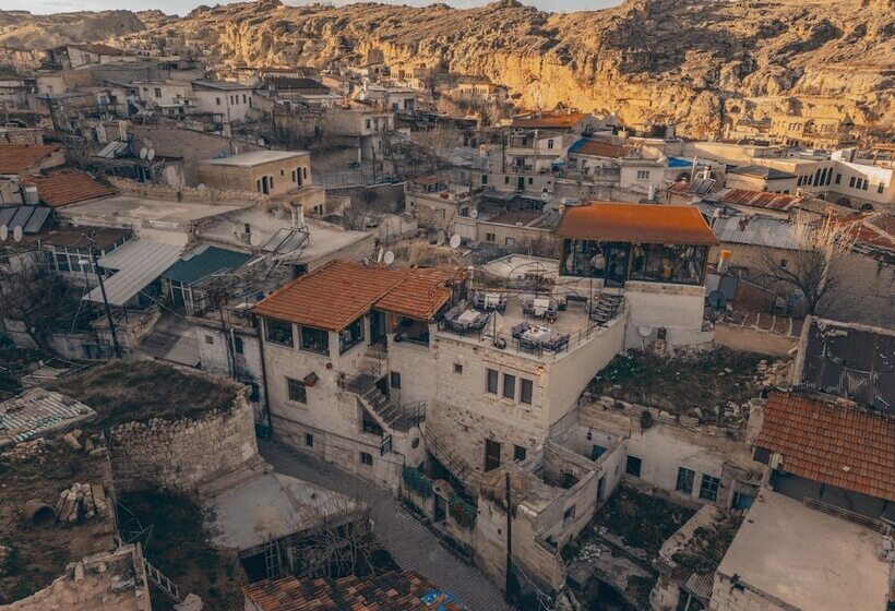 Отель Zula Cave House