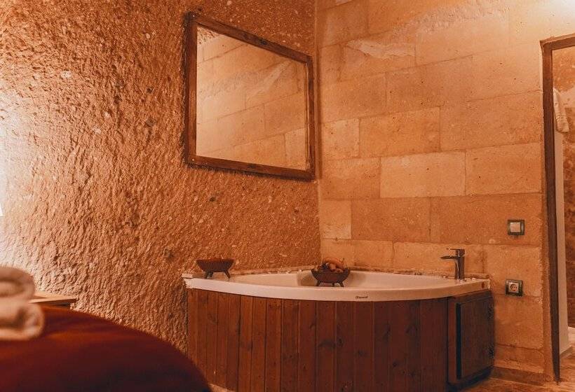 Отель Zula Cave House