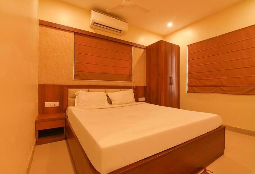 Fabhotel Dream Plaza Nr Biswa Bangla Gate