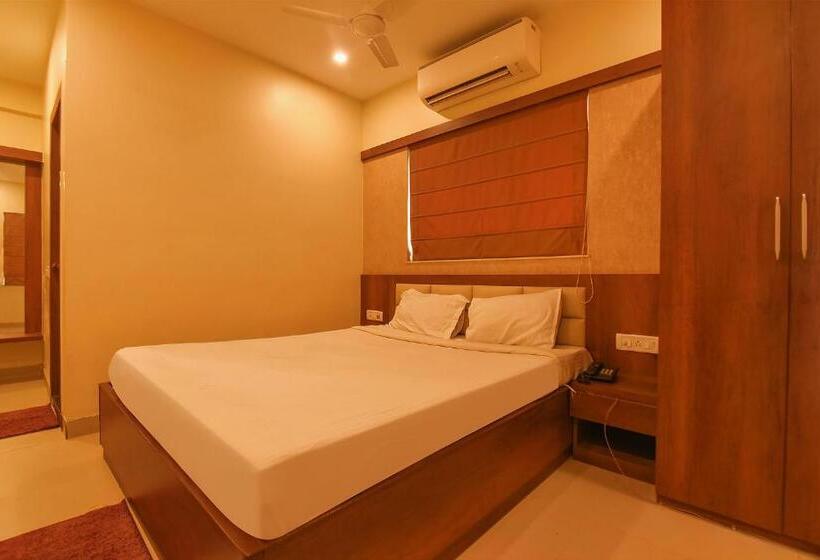 Fabhotel Dream Plaza Nr Biswa Bangla Gate