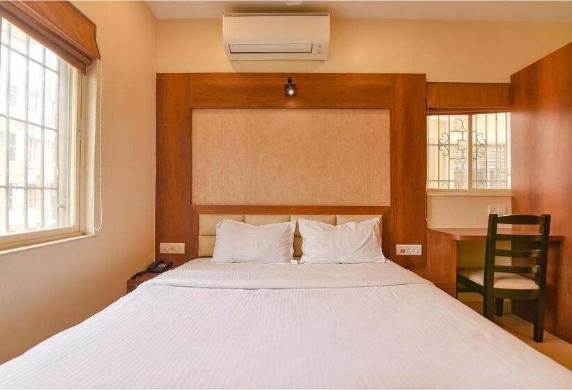 Fabhotel Dream Plaza Nr Biswa Bangla Gate