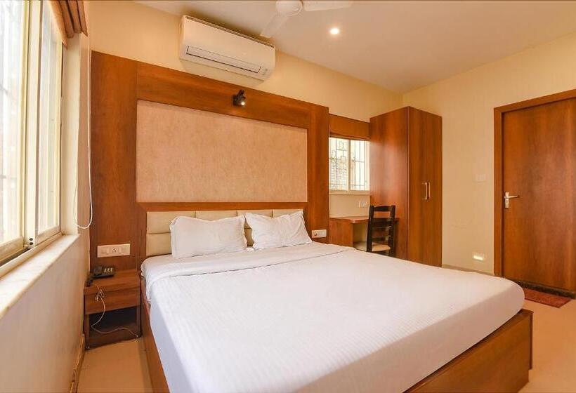 Fabhotel Dream Plaza Nr Biswa Bangla Gate