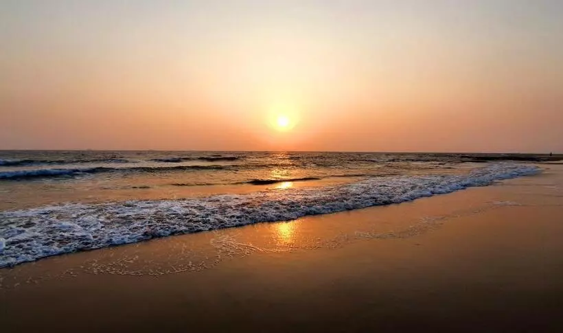 Hotelli Samant Beach Resort