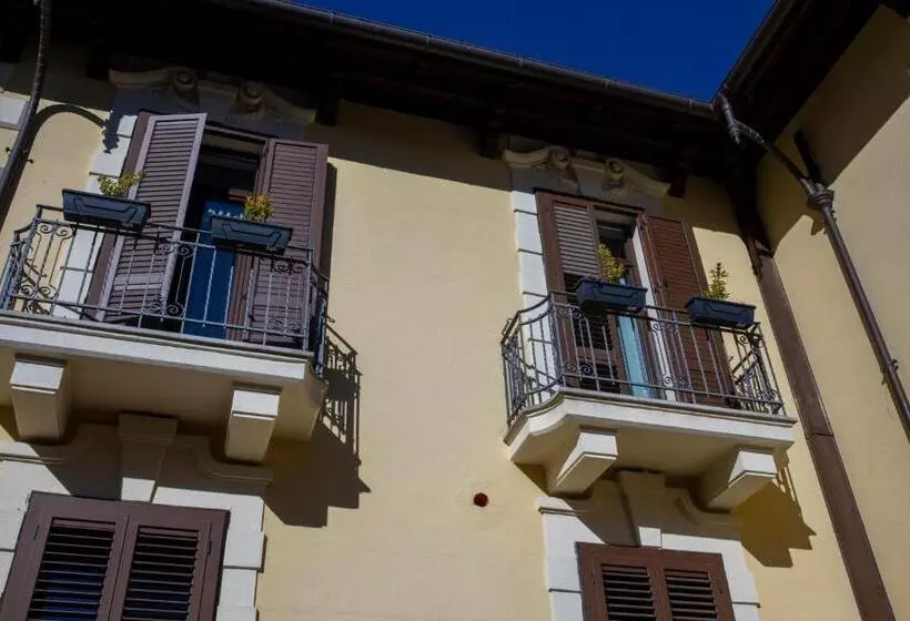 تختخواب و صبحانه Il Palazzo   Luxury Home & Event