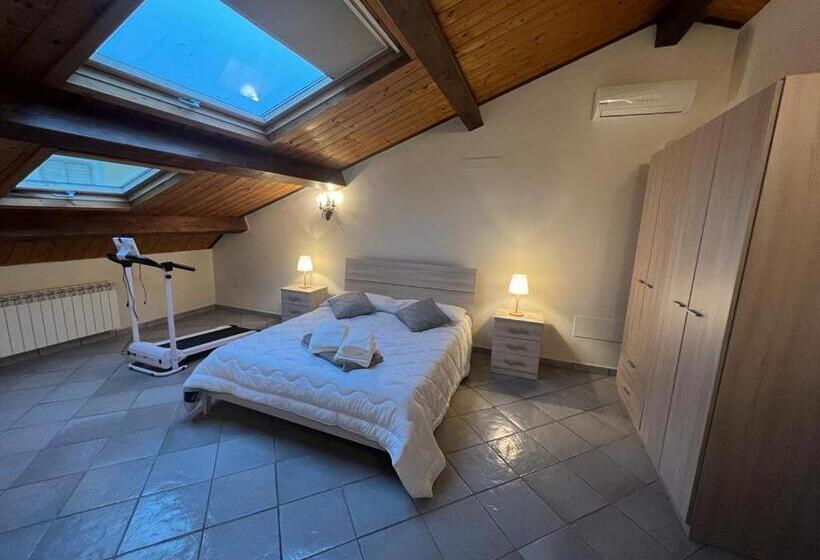 تختخواب و صبحانه Il Palazzo Luxury Home & Event