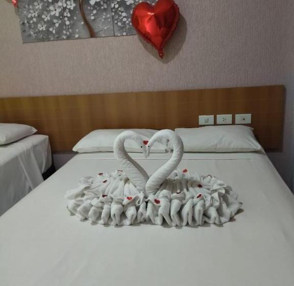 هتل Golden Dolphin Grande