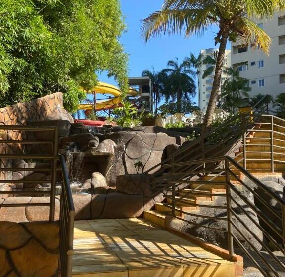 هتل Golden Dolphin Grande