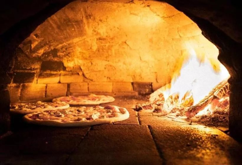 Majatalo Penzion Grado Davle