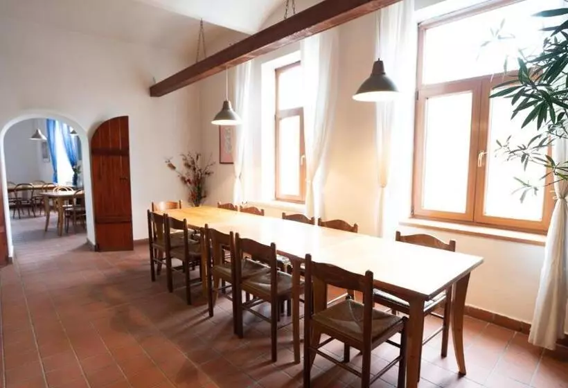 Majatalo Penzion Grado Davle