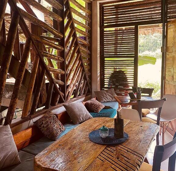 Pension Utria Hostel