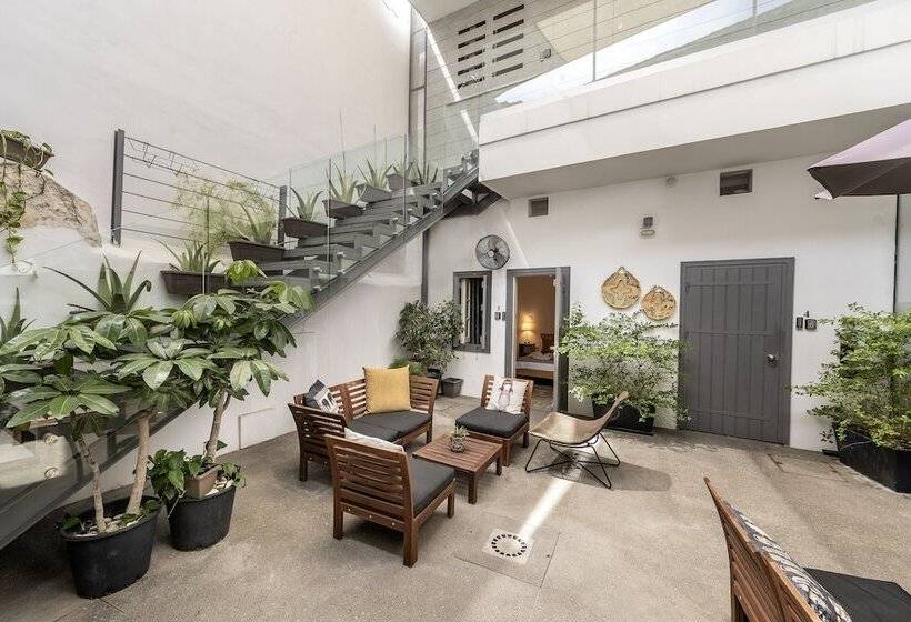 هاستل Edem Traditional House