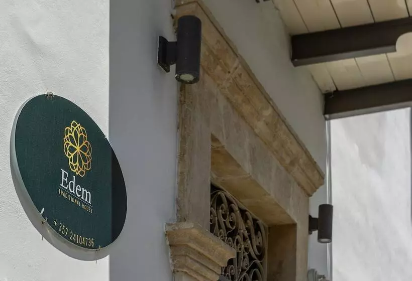 هاستل Edem Traditional House