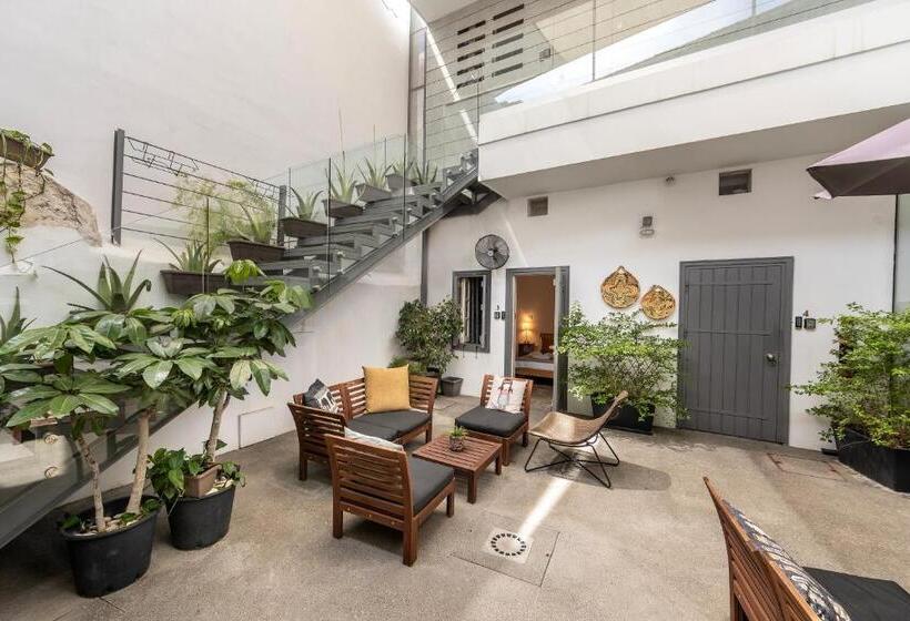 هاستل Edem Traditional House